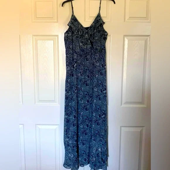 Banana Republic | Dresses | Banana Republic Wrap Ruffle Maxi Dresslike Newsz Lrg 12color Blue Floral | Poshmark Banana Republic | Dresses | Banana Republic Wrap Ruffle Maxi Dresslike Newsz Lrg 12color Blue Floral | Poshmark